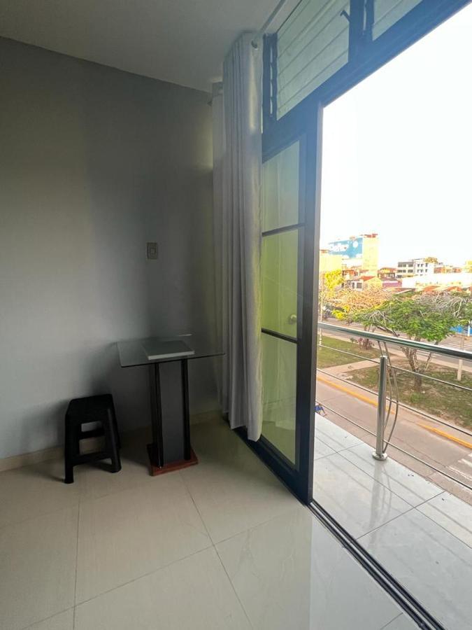 Adrian'S Hotel Pucallpa Ngoại thất bức ảnh