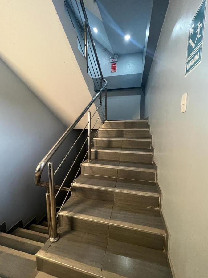 Adrian'S Hotel Pucallpa Ngoại thất bức ảnh